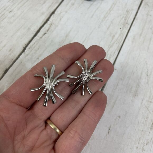 VTG Earrings 4 Pairs - Clip On & Screw back Silver Tone Blue Rhinestone Opal - Picture 4 of 10